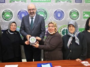 Bursa’da Kadınlara Kolon Kanseri Sunumu