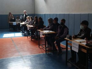 Okullar Arası Bilgi Yarışması Düzenlendi