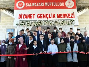 Salıpazarı Diyanet Gençlik Merkezi Açıldı