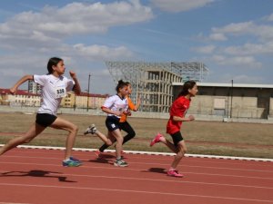 Atletizm Seçmelerinde Ter Döktüler