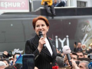 Meral Akşener, İ̇zmir’de
