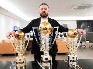 Altay Başkanı Özgür Ekmekçioğlu Görevinden İstifa Etti.