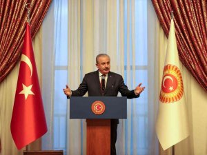 Tbmm Başkanı Şentop Şehit Aileleriyle İftarda Bir Araya Geldi