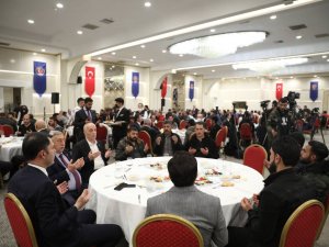 Türk-i̇ş Genel Başkanı Atalay: “Geçmişte 40 Sene Bu Ülkeye Dışarıdan Çöp Geliyordu”