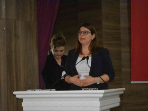 Ayvalık’ta Bağımlılıkla Mücadele Çalıştayı