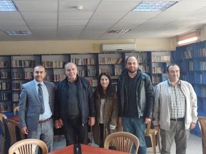 Emekli Maaşıyla Okul Kütüphanesine Bağışta Bulunmaya Devam Ediyor