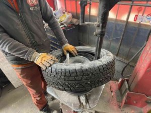 Oto Lastikçilerde Değişim Yoğunluğu Yaşanıyor