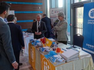 İ̇nönü Üniversitesi Fransa’da Eğitim Fuarına Katıldı