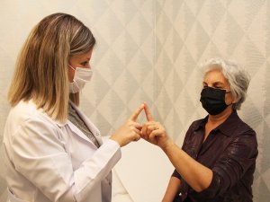 İ̇eü Medical Park ‘Parkinson Dostu Hastane’ Unvanı Aldı