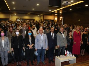 60+ Tazelenme Üniversitesi Öğrencileri, Tamer Levent Söyleşisine Katıldı