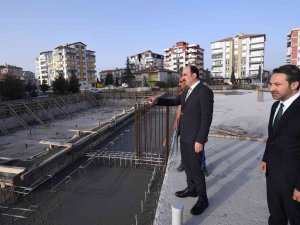 Başkan Altay Ereğli Yarı Olimpik Yüzme Havuzu İnşaatını İnceledi