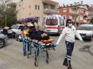 Otomobil Motosiklete Çarptı: 2 Yaralı