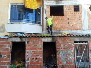 Polisten Örnek Davranış