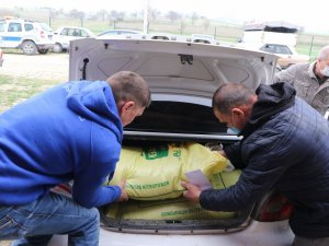 Büyükşehirden Selendi’ye Gübre Desteği
