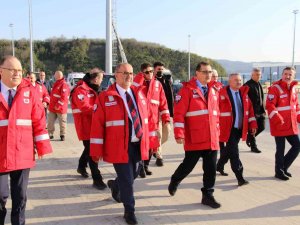 Bakan Dönmez, Filyos Limanı’nda İncelemelerde Bulundu