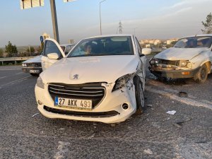 İ̇ftar Telaşı Kaza Getirdi: 3 Yaralı