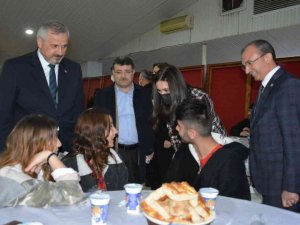 Samsun Valiliği, Roman Vatandaşları İftarda Ağırladı