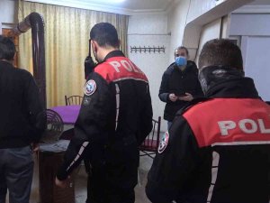 Kumar Baskınında Gözaltına Alınan Şahıs: "Çek Baba Çek, Vallahi Televizyona Çıktık"