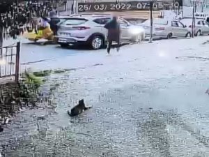 Kağıthane’de Taksinin Yayaya Çarptığı Feci Kaza Anları Kamerada