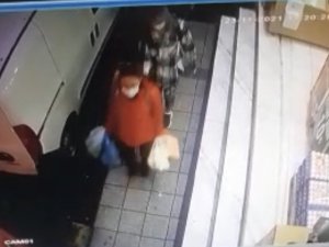 İ̇stanbul’da Zihinsel Engelli Kıza Yankesicilik Şoku: Polis 119 Suç Kayıtlı Çeteyi Suçüstü Yakaladı
