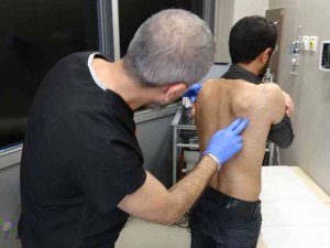 Uyuz Ve Mantar Hastalıklarında Artış: Toplu Yaşam Alanı Merkezlerin De Bulaş Daha Fazla