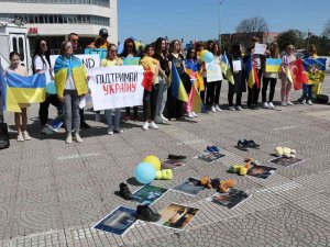 Ukraynalılar Gözyaşlarıyla Samsun’dan Dünyaya Seslendi: "Bu Savaşı Bitirin"