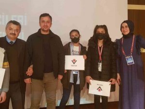 Ahmet Yesevi İ̇mam Hatip Ortaokulu’na İki Ödül Birden