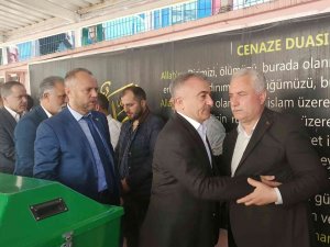 Mhp’li Başkanın Ağabeyi Son Yolculuğuna Uğurlandı