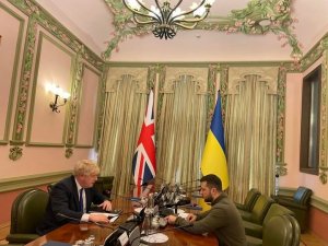 İ̇ngiltere Başbakanı Johnson’dan Kiev’e Sürpriz Ziyaret