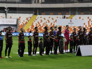 Spor Toto 1. Lig: Adanaspor: 3 - Balıkesirspor: 1