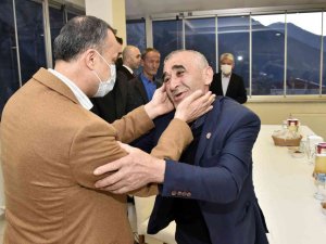 Vali Taşbilek Kürtün’de Şehit Aileleri, Gaziler Ve Muhtarlarla İftar Programında Buluştu