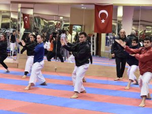 Ego Spor Kulübü Karatede Başarıdan Başarıya Koşuyor