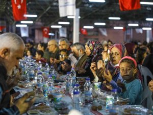 Denizli’de Gönül Sofrası Pelitlibağ’da Kuruldu