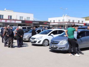 İ̇kinci El Piyasası Hareketlendi, Gözler Fiyatlarda