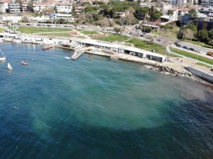 Caddebostan Sahilindeki Kirlilik Havadan Görüntülendi