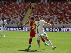 Spor Toto Süper Lig: Yeni Malatyaspor: 0 - Gzt Giresunspor: 1 (İ̇lk Yarı)