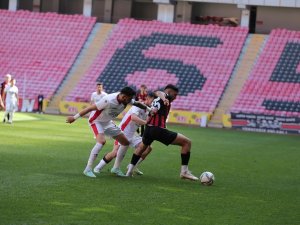 Tff 2. Lig: Eskişehirspor: 1 - Uşakspor: 1