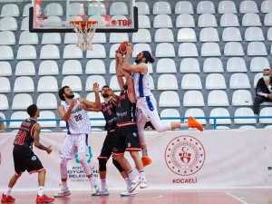 Türkiye Basketbol Ligi: Kocaeli Bşb Kağıtspor: 70 - Samsunspor: 76
