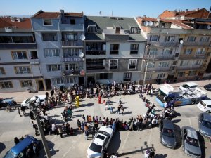 İ̇negöl Belediyesi Ramazanda Mahallelere Misafir Oluyor