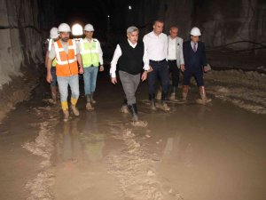 Kırıkhan T1 Tüneli İnşaatında Işık Görüldü