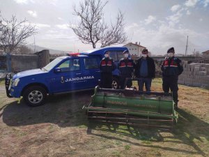 Çalınıp Hurdacıya Satılan Tarım Makinesini Jasas Buldu