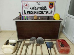 Manisa’da Kaçak Kazıya Suçüstü