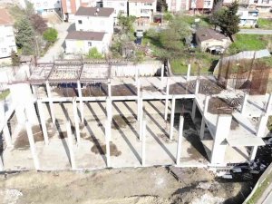 Çekmeköy’de Dairesi Yanan Ev Sahibinden İ̇bb’ye İtfaiye Tepkisi