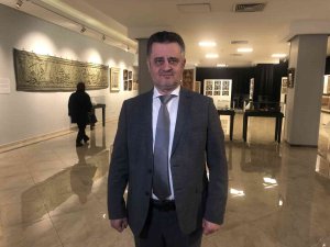 Esenler’de “Kabe Örtüleri Ve Kabe Yolunda Hatıralar Sergisi” Açıldı