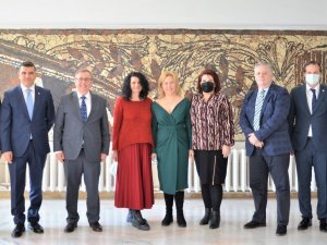 Rektör Tabakoğlu, Romanya Köstence Ovidius Üniversitesi’ni Ziyaret Etti