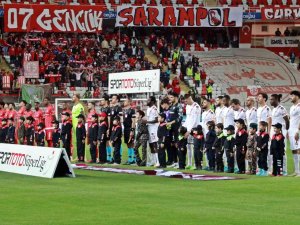 Spor Toto Süper Lig: Antalyaspo: 3 - Hatayspor: 1 (İ̇lk Yarı)