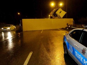 Osmaniye’de Otoyolda Zincirleme Kaza: 3’ü Polis 5 Yaralı