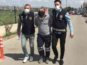 Eşini Kendisini Aldattığını Düşündüğü İçin Öldürmüş