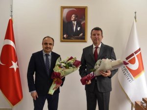 Bşeü’de Devir Teslim Töreni Yapıldı