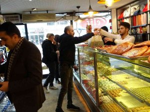 Ramazan Bereketiyle Esnafın Yüzünü Güldürdü